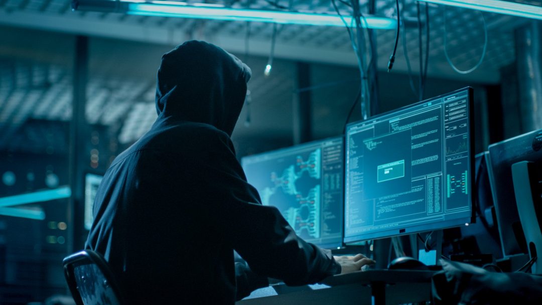 <div>Halt the Hackers! 5 Tips to Protect Yourself From Hackers & Stop Them in Their Tracks</div>